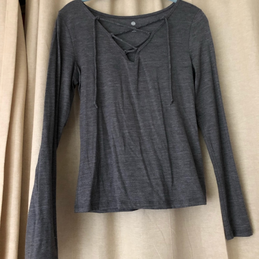 Grey Cross String Long Sleeve